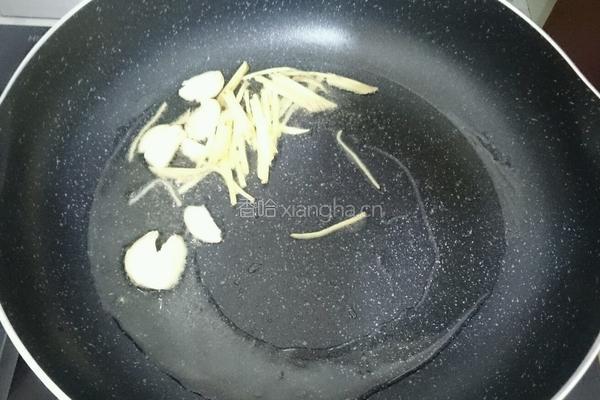 西瓜皮炒辣椒的做法图解7