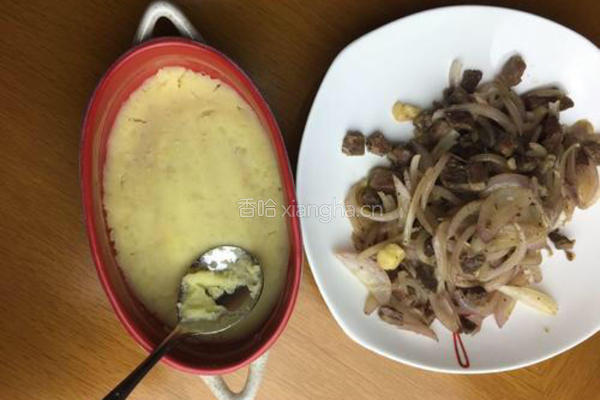 焗烤牛肉土豆泥的做法图解4