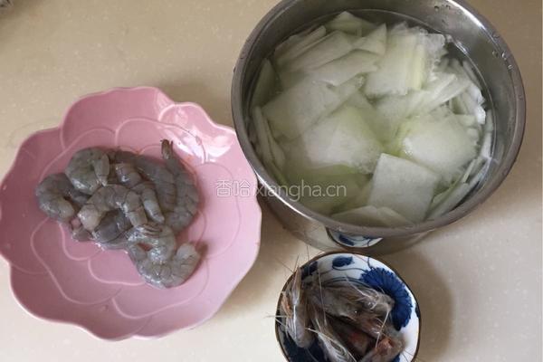 冬瓜虾仁丸子汤的做法图解4