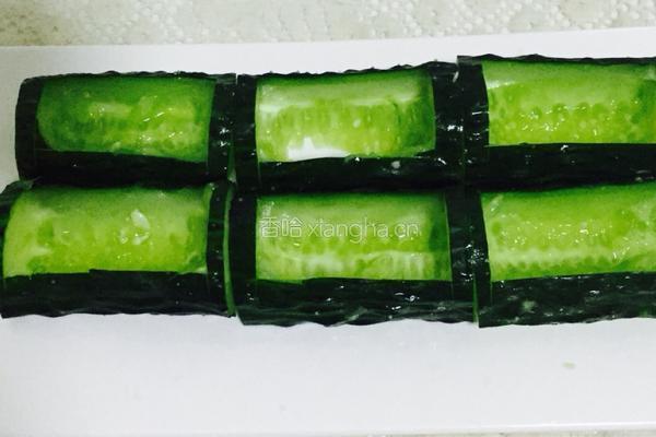 虾仁青瓜步步高的做法图解1