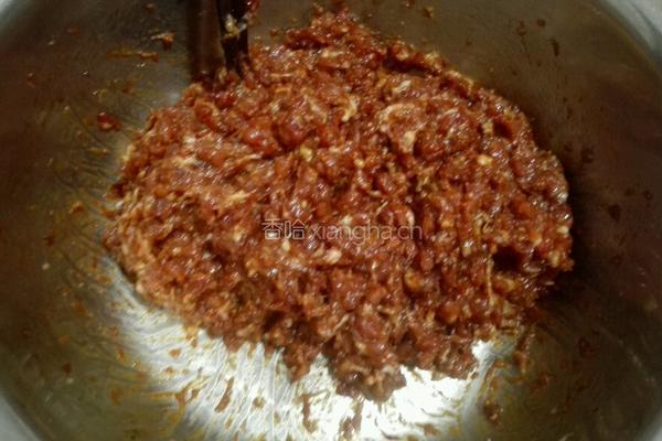 茴香猪肉馅饼的做法图解3