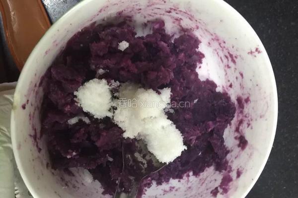 紫薯花生饼的做法图解3