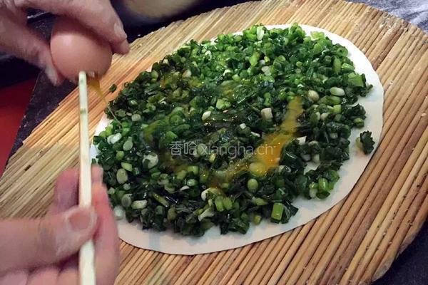 鸡蛋小葱饼的做法图解3