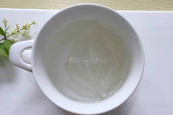牛奶燕窝--美容养颜促睡眠的做法图解3