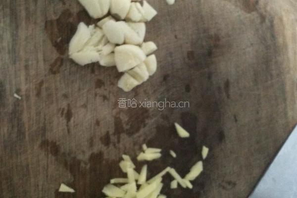清炒红薯尖的做法图解1