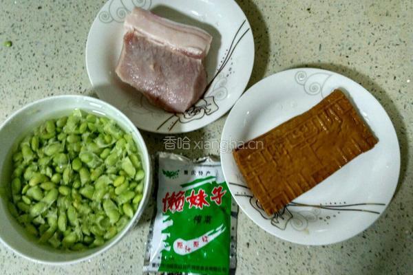 榨菜干子毛豆炒肉丝的做法图解1