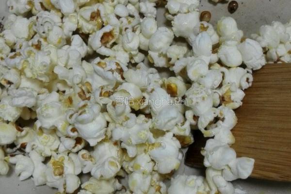 炒爆米花的做法图解6