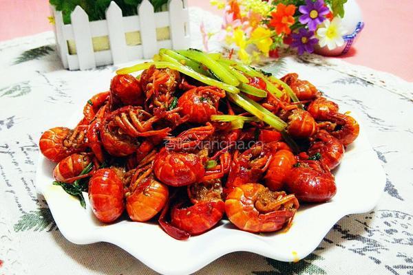 麻辣小龙虾