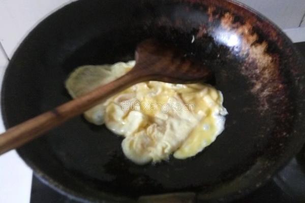 香辣苦菜炒鸡蛋的做法图解6
