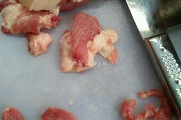 独家樱桃豌豆肉丝汤的做法图解2