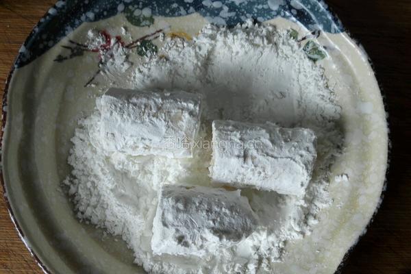油炸香蕉的做法图解3