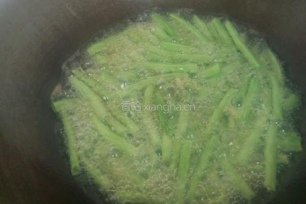 干煸四季豆的做法图解4