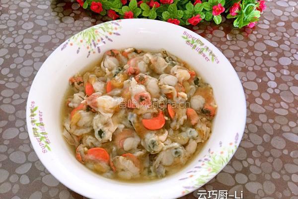 扇贝三鲜韭菜盒子的做法图解3