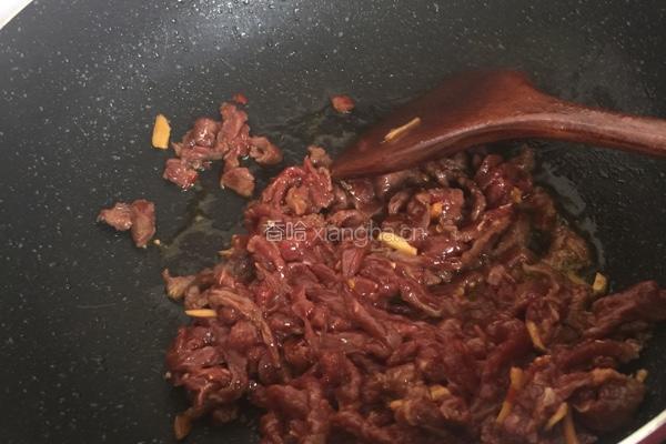 仔姜炒黄牛肉丝的做法图解5