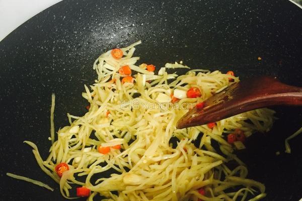 仔姜炒黄牛肉丝的做法图解7