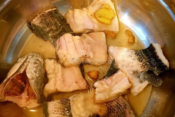 Nick私厨出品《黑鱼豆腐汤》的做法图解2