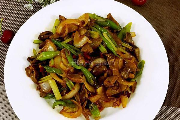 炒鸡杂