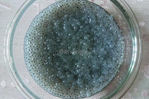 红枣枸杞酸奶冻的做法图解2