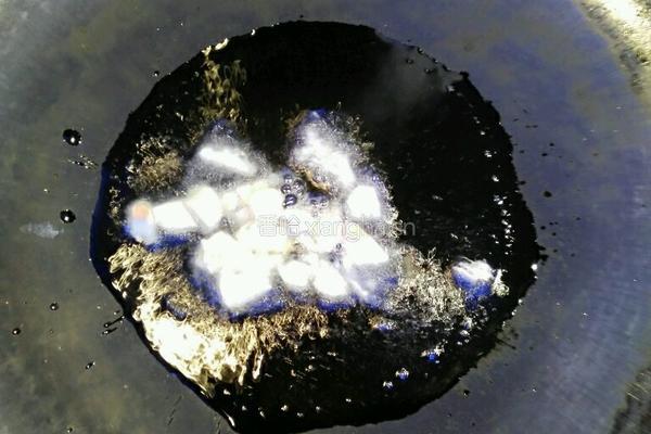 蘑菇炒肉丝的做法图解3