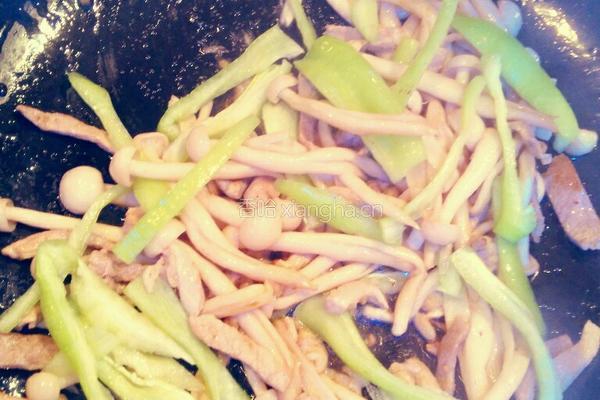 蘑菇炒肉丝的做法图解6