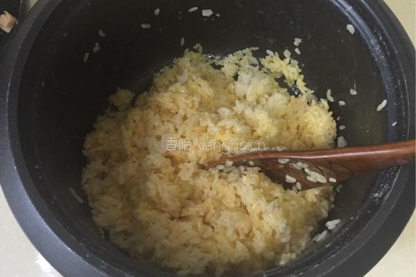 芦笋鱿鱼黄金炒的做法图解3