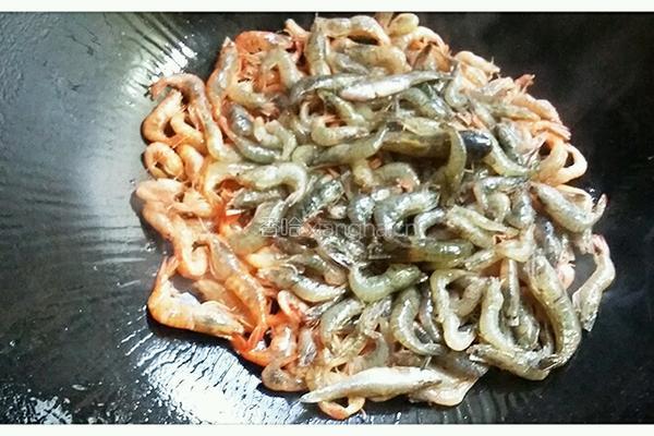 香煎米虾的做法图解4
