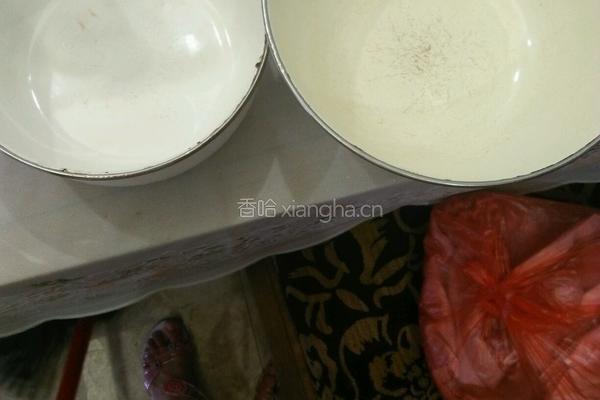 六寸戚风蛋糕的做法图解3