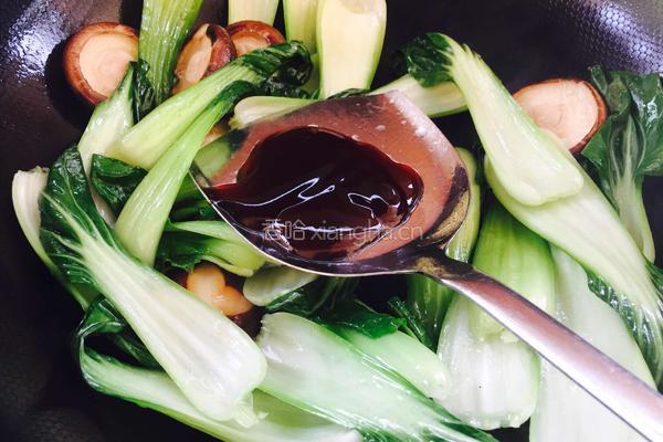 香菇青菜的做法图解8