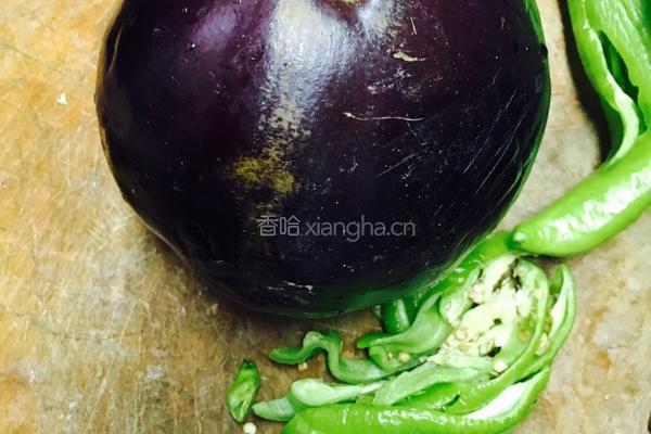 三味茄子的做法图解1