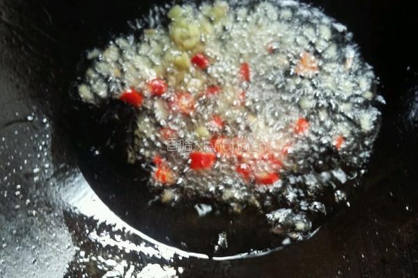 清炒手撕包菜的做法图解4