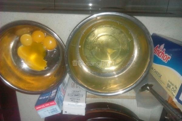 蛋白酱的做法图解1