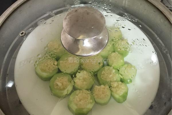 蒜蓉蒸胜瓜的做法图解5