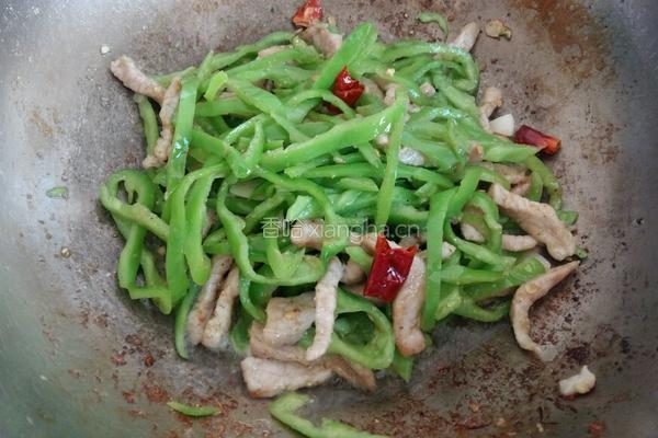 青椒肉丝的做法图解5