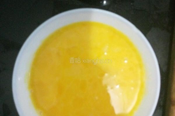 木耳炒鸡蛋的做法图解1
