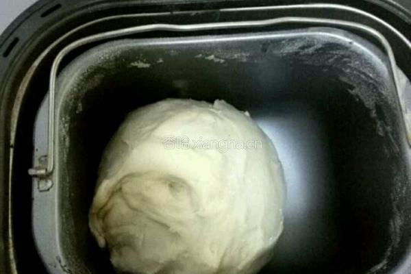 果仁面包的做法图解1