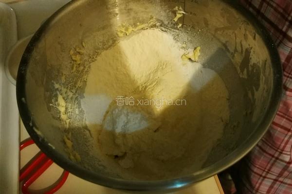 酒渍樱桃夹心稣的做法图解4