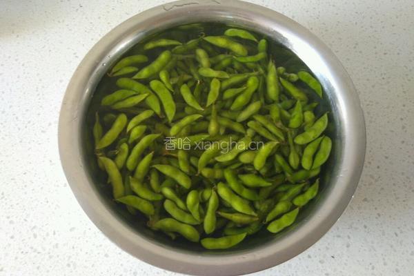 清醇毛豆的做法图解2