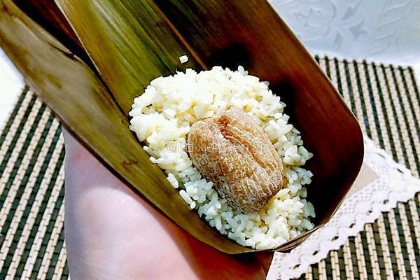蜜棗碱水粽的做法图解6
