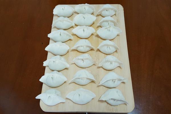 芹菜饺子的做法图解7