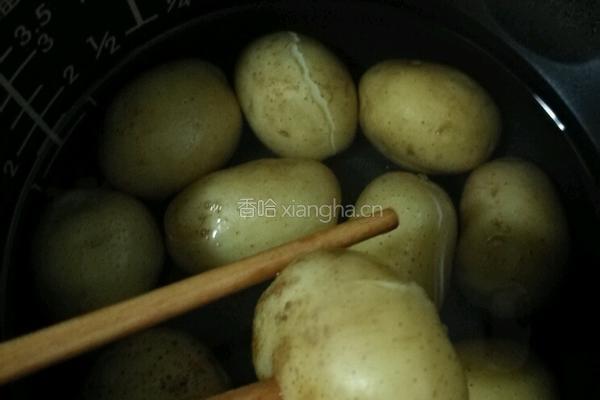 麻辣小土豆的做法图解2