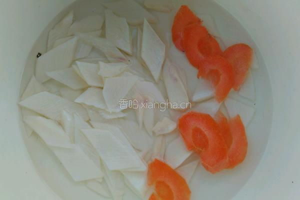 黑木耳炒山药的做法图解6