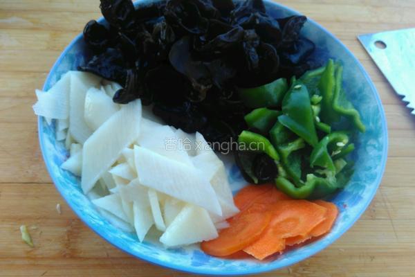 黑木耳炒山药的做法图解8