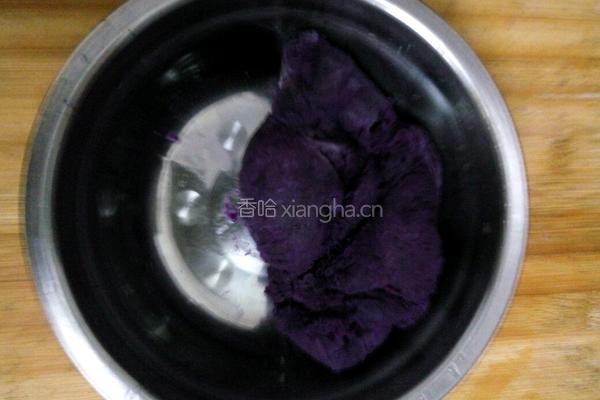 紫薯发糕的做法图解1