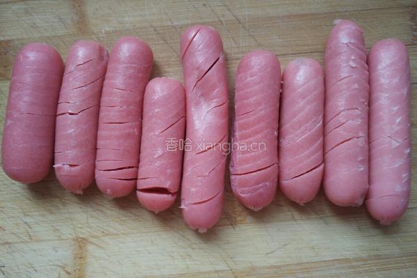 煎热狗的做法图解2