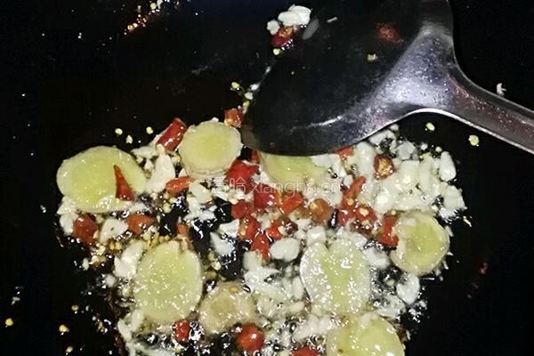 牙签鸡肉的做法图解4