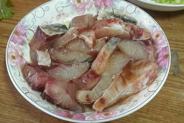 湘味鱼块的做法图解2