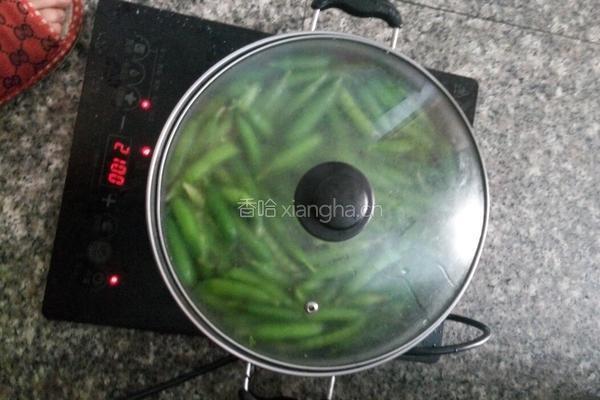水煮快豆的做法图解2