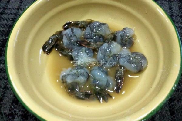 荔枝虾球的做法图解6