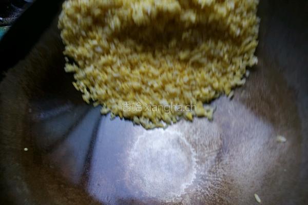 黄金蛋炒饭的做法图解4