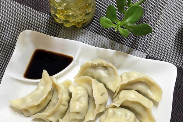 手工水饺——芹菜香菇鲜肉馅的做法图解9
